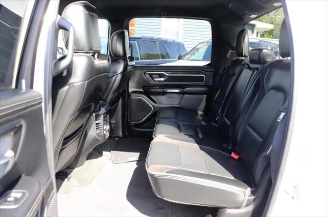 2024 Ram 1500 Laramie Crew Cab 4x2 5'7" Box