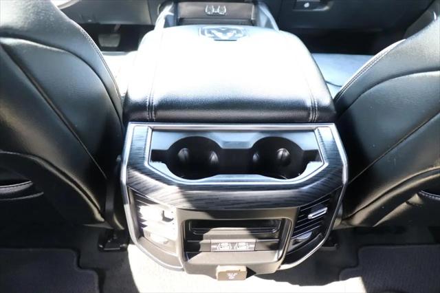 2024 Ram 1500 Laramie Crew Cab 4x2 5'7" Box