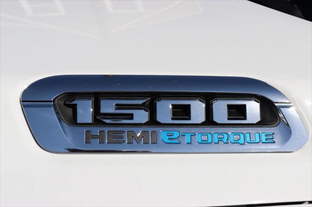 2024 Ram 1500 Laramie Crew Cab 4x2 5'7" Box