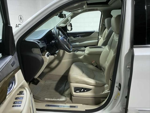 2020 Cadillac Escalade 4WD Luxury