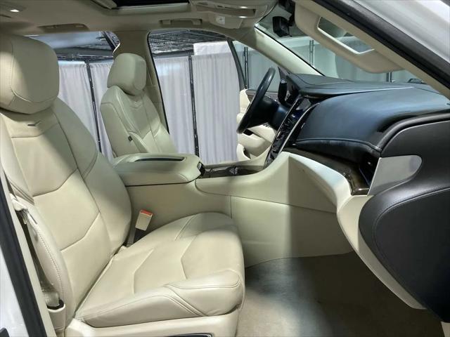 2020 Cadillac Escalade 4WD Luxury