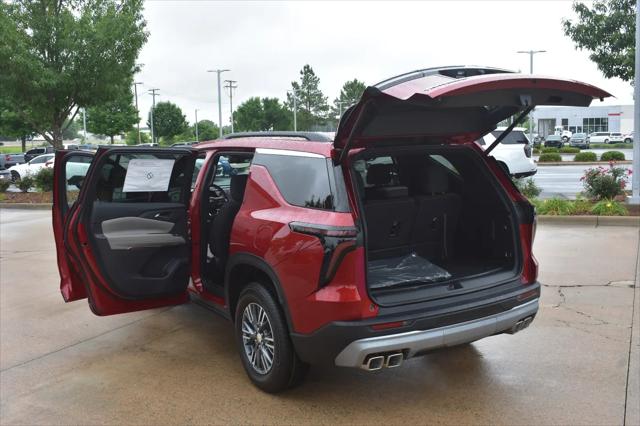2026 Chevrolet Traverse FWD LT