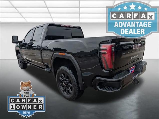 2024 GMC Sierra 2500HD 4WD Crew Cab Standard Bed AT4