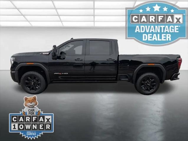 2024 GMC Sierra 2500HD 4WD Crew Cab Standard Bed AT4