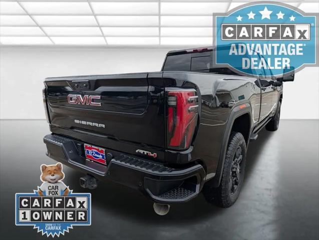 2024 GMC Sierra 2500HD 4WD Crew Cab Standard Bed AT4