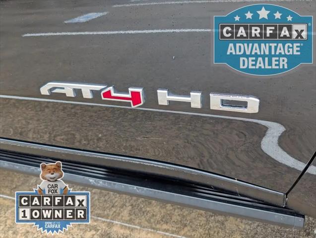 2024 GMC Sierra 2500HD 4WD Crew Cab Standard Bed AT4
