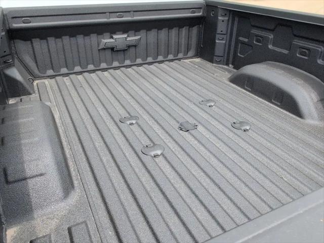 2026 Chevrolet Silverado 2500HD Crew Cab, Standard Bed, LT, 4WD