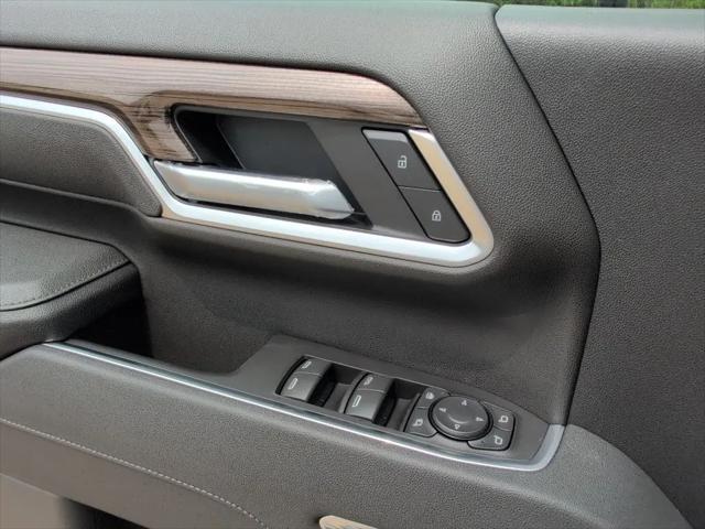 2026 Chevrolet Silverado 2500HD Crew Cab, Standard Bed, LT, 4WD