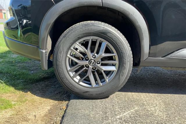2024 Nissan Rogue S Intelligent AWD