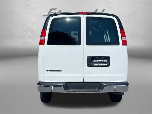 2024 Chevrolet Express Cargo Van RWD 2500 Regular Wheelbase WT