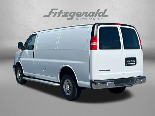 2024 Chevrolet Express Cargo Van RWD 2500 Regular Wheelbase WT