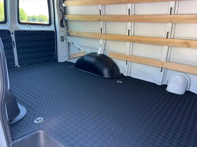 2024 Chevrolet Express Cargo Van RWD 2500 Regular Wheelbase WT