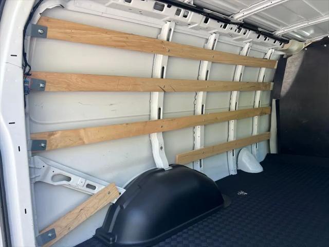 2024 Chevrolet Express Cargo Van RWD 2500 Regular Wheelbase WT