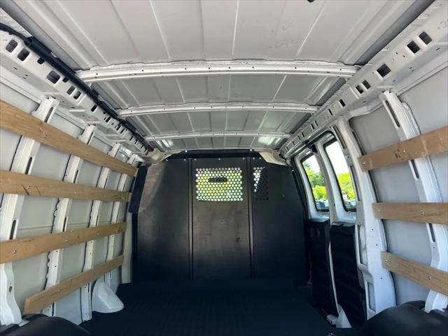 2024 Chevrolet Express Cargo Van RWD 2500 Regular Wheelbase WT