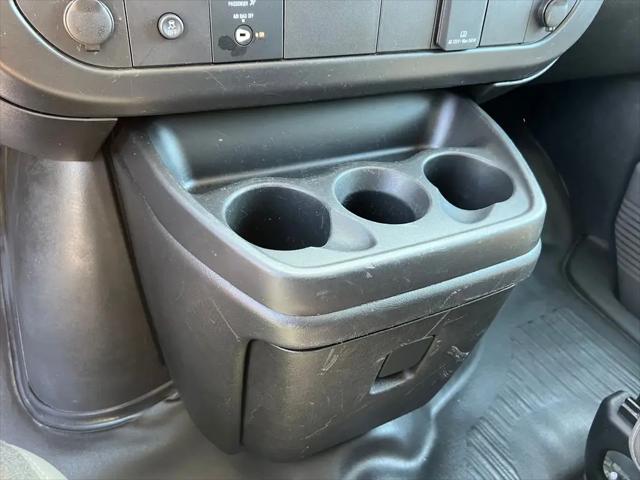 2024 Chevrolet Express Cargo Van RWD 2500 Regular Wheelbase WT