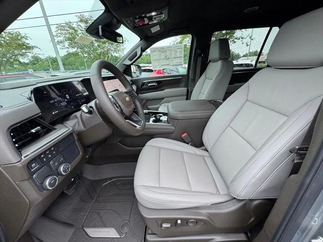 2026 Chevrolet Suburban LT, RWD