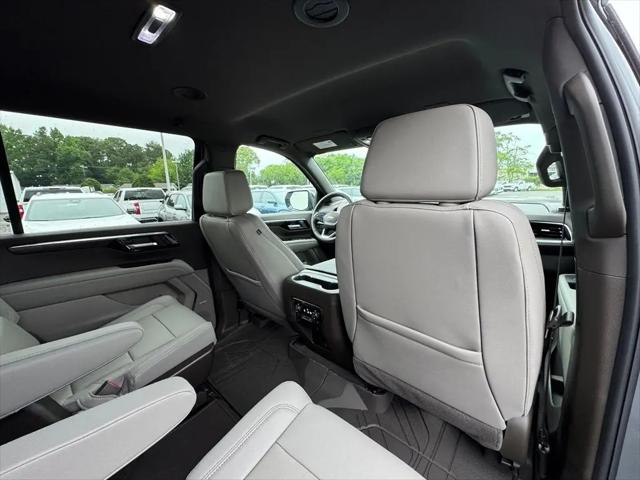 2026 Chevrolet Suburban LT, RWD