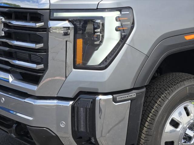 2026 GMC Sierra 3500HD Crew Cab, Long Bed, SLT Dual Rear Wheel, 4WD