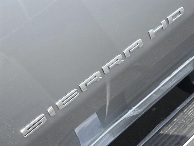 2026 GMC Sierra 3500HD Crew Cab, Long Bed, SLT Dual Rear Wheel, 4WD