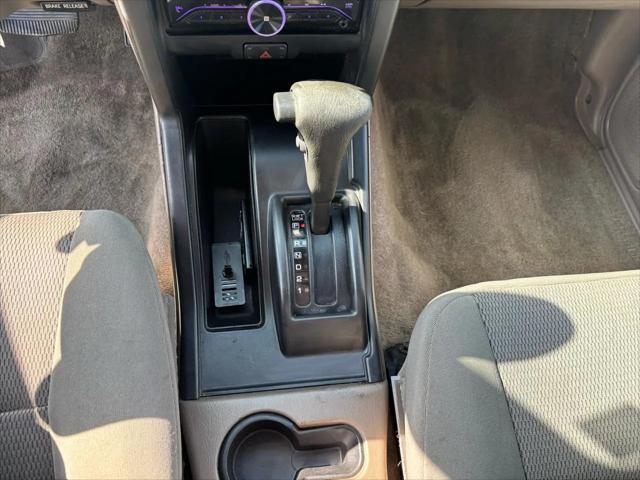 2003 Nissan Frontier XE-V6
