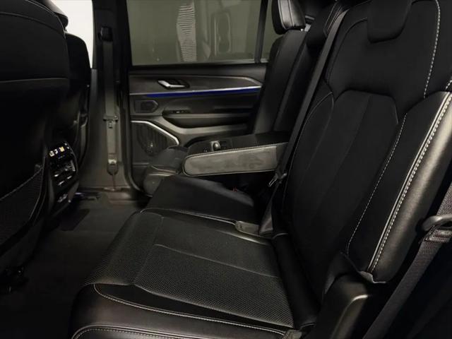 2024 Jeep Grand Cherokee L Overland 4x4