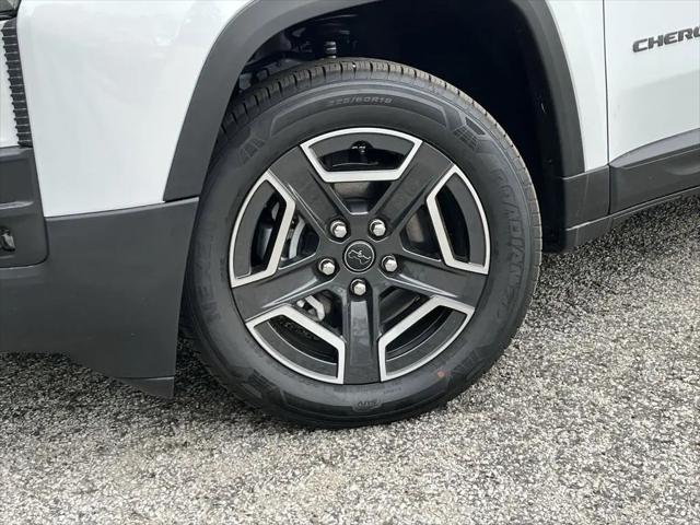 2026 Jeep Cherokee Laredo 4x4