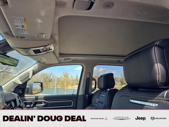 2026 Ram 1500 Tungsten Crew Cab 4x4 5'7" Box