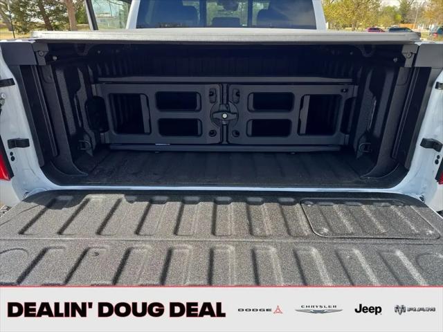 2026 Ram 1500 Tungsten Crew Cab 4x4 5'7" Box