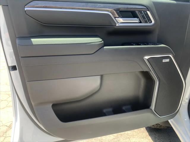 2026 Chevrolet Silverado 2500HD Crew Cab, Standard Bed, LTZ, 4WD