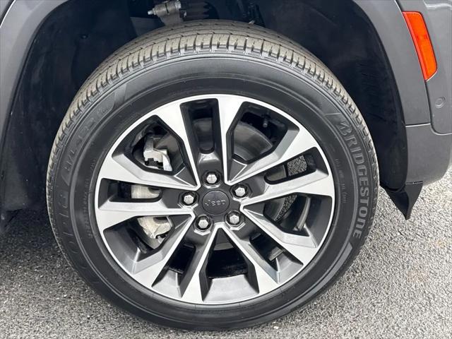 2023 Jeep Grand Cherokee L Overland 4x4