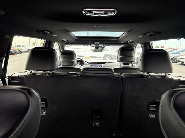 2023 Jeep Grand Cherokee L Overland 4x4