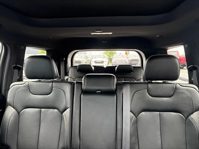 2023 Jeep Grand Cherokee L Overland 4x4