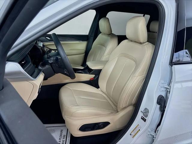 2025 Jeep Grand Cherokee L Limited 4x4