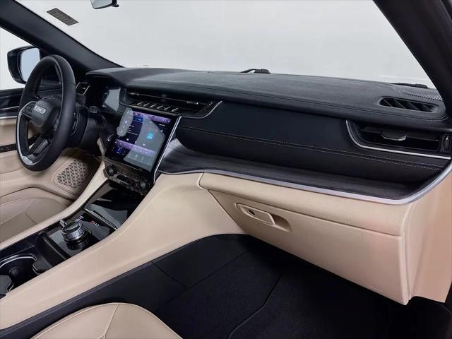 2025 Jeep Grand Cherokee L Limited 4x4