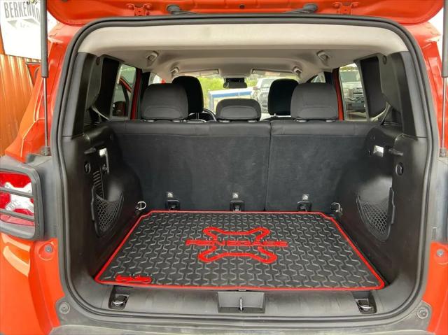 2016 Jeep Renegade Trailhawk