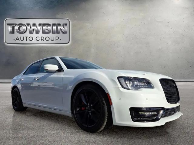 2023 Chrysler 300 300C