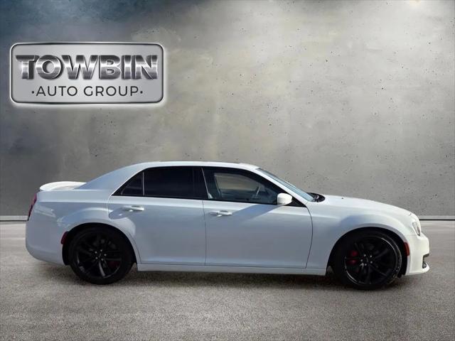 2023 Chrysler 300 300C
