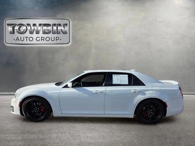2023 Chrysler 300 300C