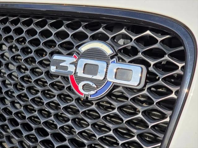 2023 Chrysler 300 300C