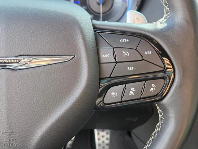 2023 Chrysler 300 300C