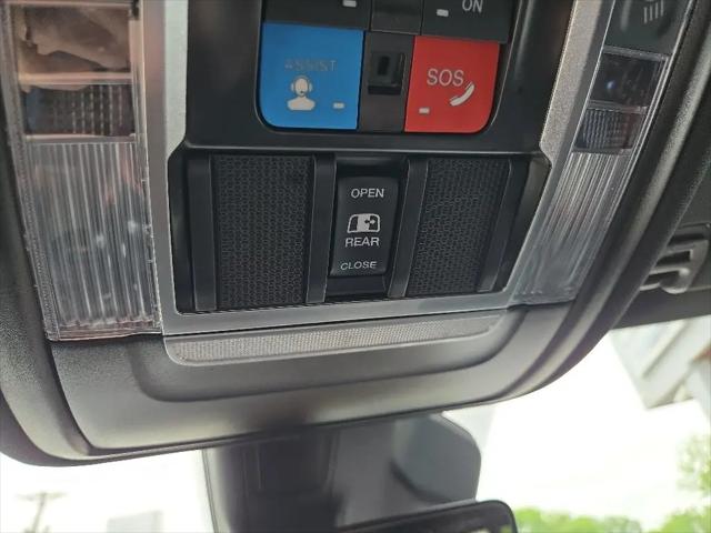 2026 Ram 1500 Rebel Crew Cab 4x4 5'7" Box