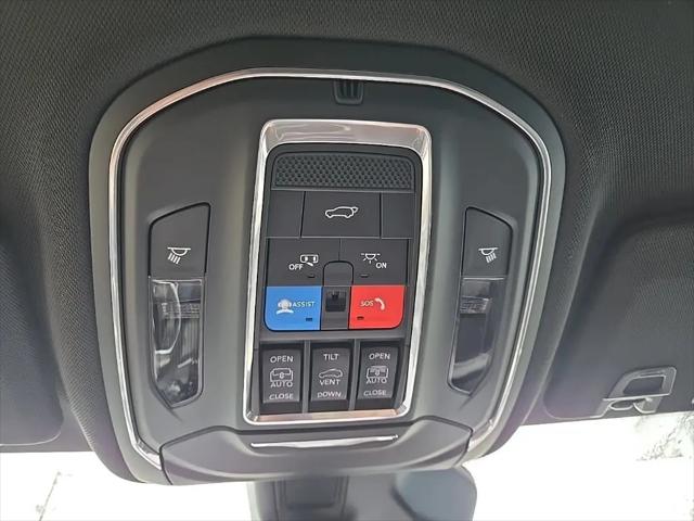 2026 Jeep Grand Cherokee Limited Reserve