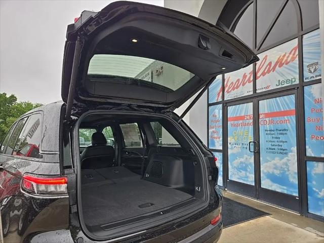 2026 Jeep Grand Cherokee Limited Reserve