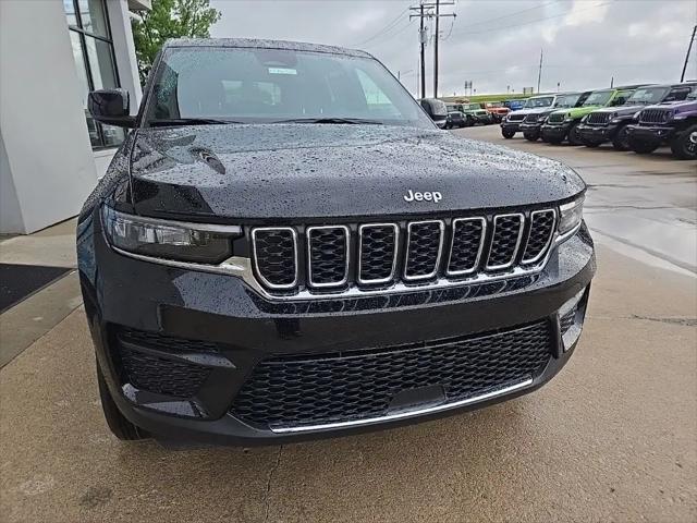 2026 Jeep Grand Cherokee Altitude 4x4