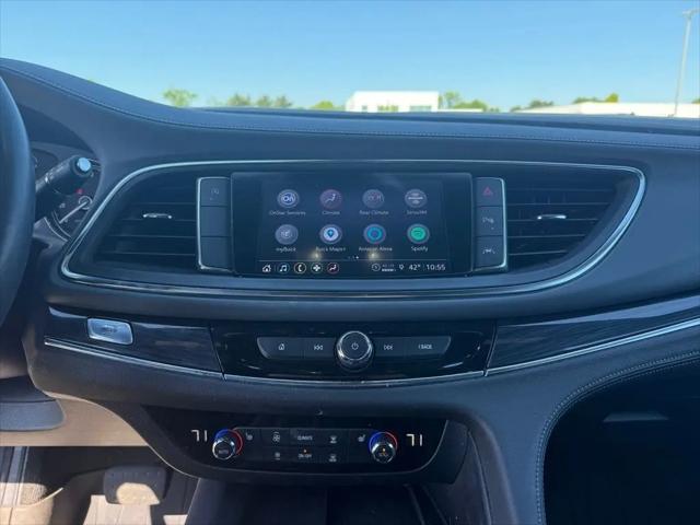 2024 Buick Enclave Essence FWD