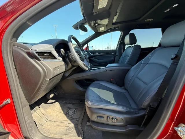 2024 Buick Enclave Essence FWD