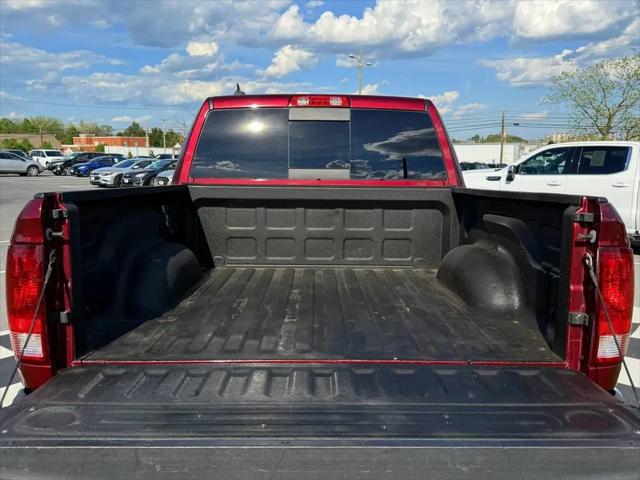 2018 Ram 1500 Big Horn Crew Cab 4x4 5'7" Box