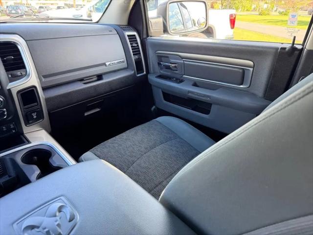 2018 Ram 1500 Big Horn Crew Cab 4x4 5'7" Box