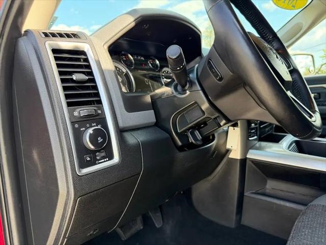 2018 Ram 1500 Big Horn Crew Cab 4x4 5'7" Box