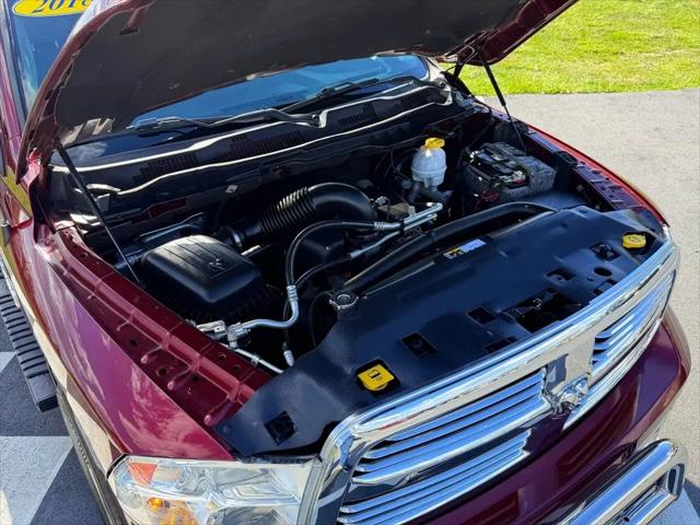 2018 Ram 1500 Big Horn Crew Cab 4x4 5'7" Box